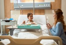 샬롯, 미국 최초 어린이 재택 병원 치료 진행