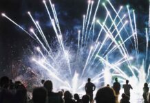 노스캐롤라이나 불꽃놀이 축제로 인한 대기오염과 대안 조명