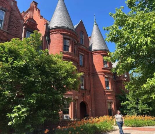 노스캐롤라이나 고등학교 12학년 ACT·SAT 만점 달성