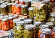 NC 피클 페스티벌 2026: 마운트올리브의 100년 전통 축제에 가족과 함께 2026년 NC 피클 페스티벌