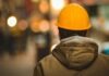 노스캐롤라이나 노동자 순위 전국 꼴찌, 한인 근로자가 알아야 할 것 person in yellow hard hat and brown jacket